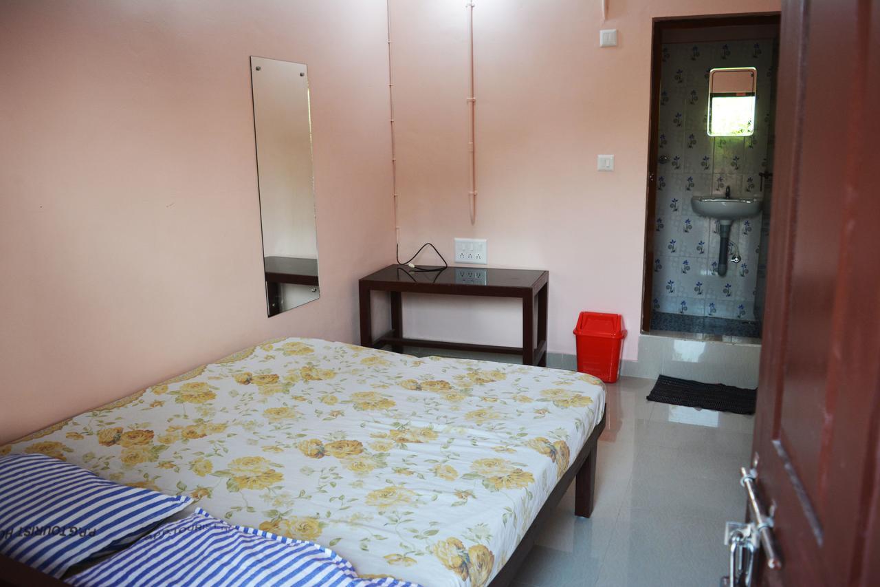 Ppg Tourist Home Chottanikara Ngoại thất bức ảnh